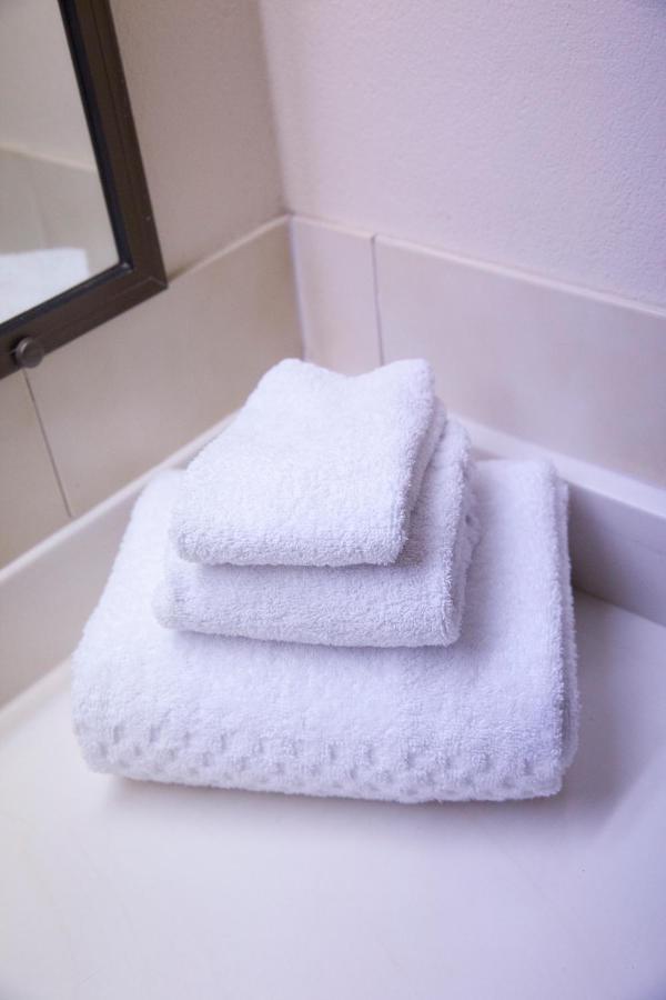 Longreach Motor Inn エクステリア 写真