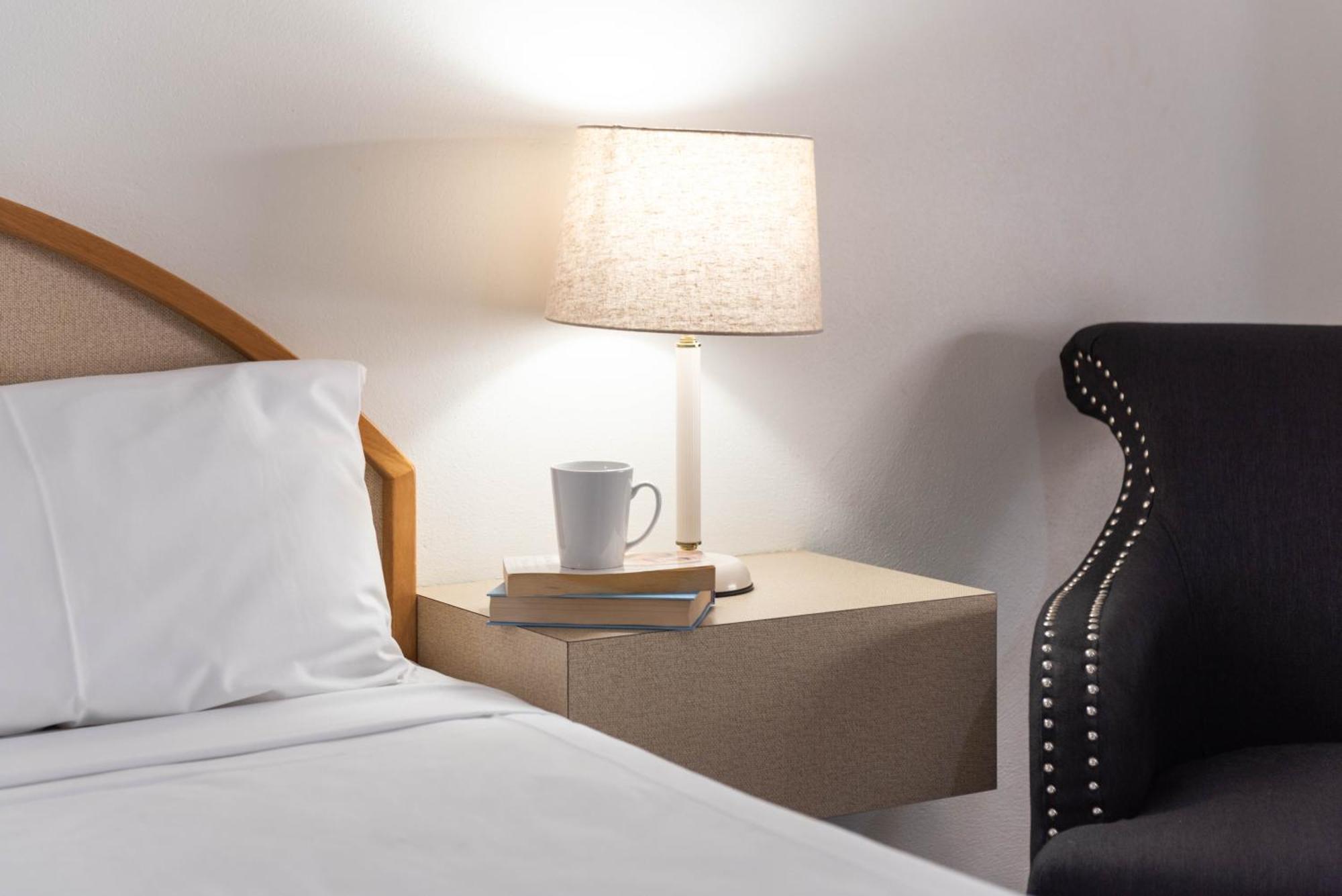 Longreach Motor Inn エクステリア 写真
