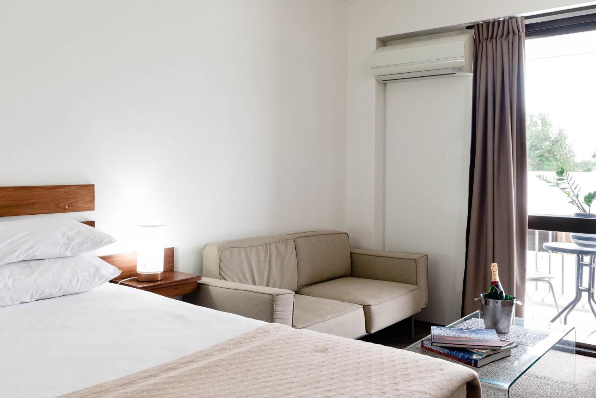 Longreach Motor Inn エクステリア 写真