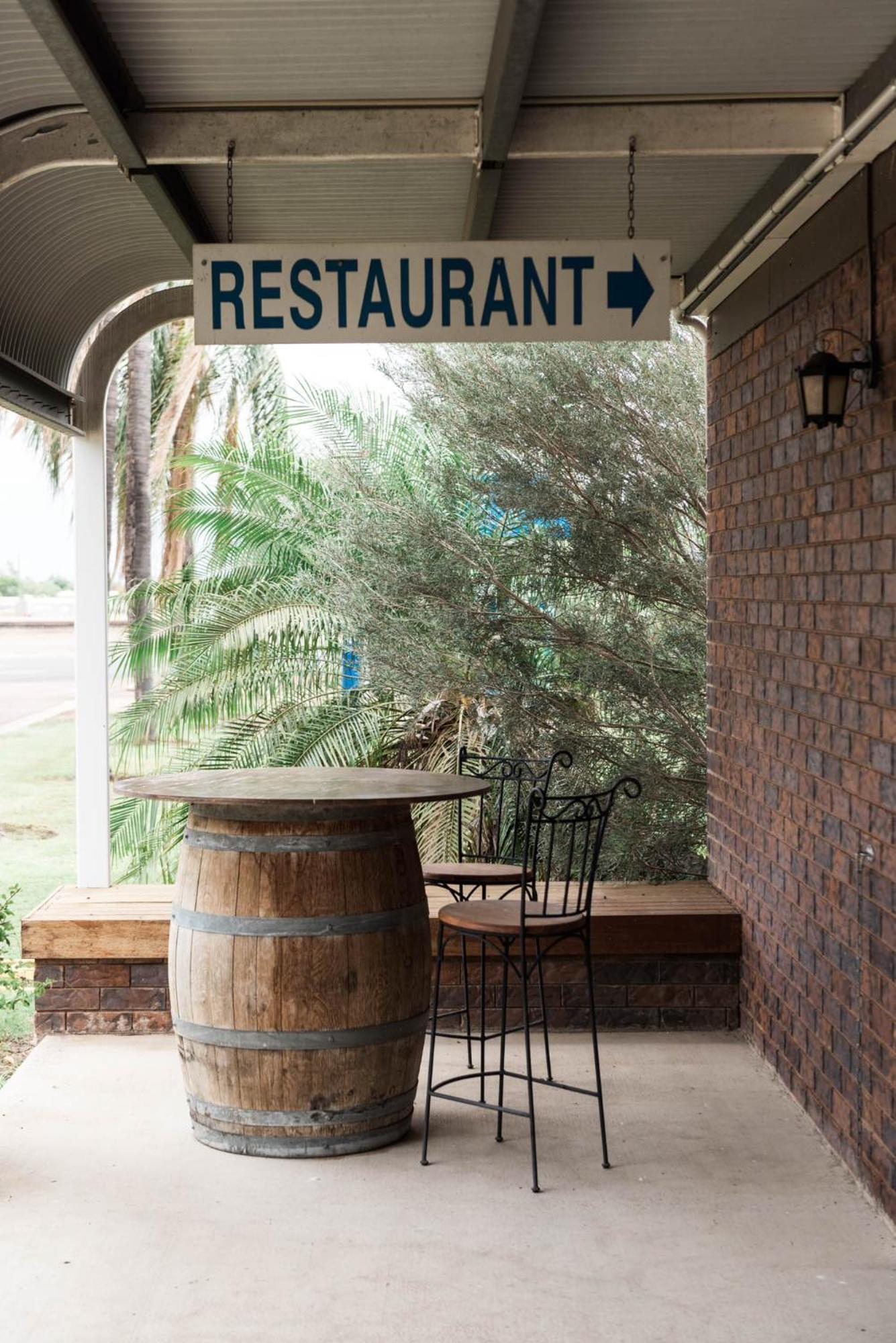 Longreach Motor Inn エクステリア 写真