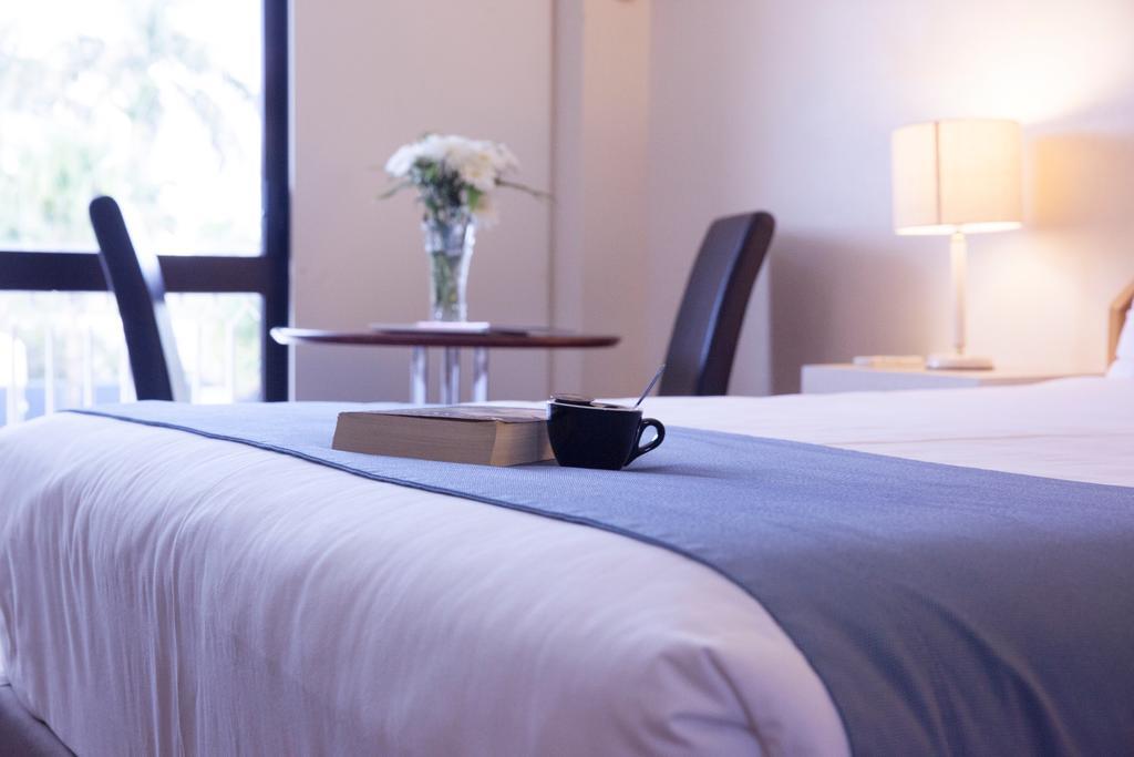 Longreach Motor Inn エクステリア 写真